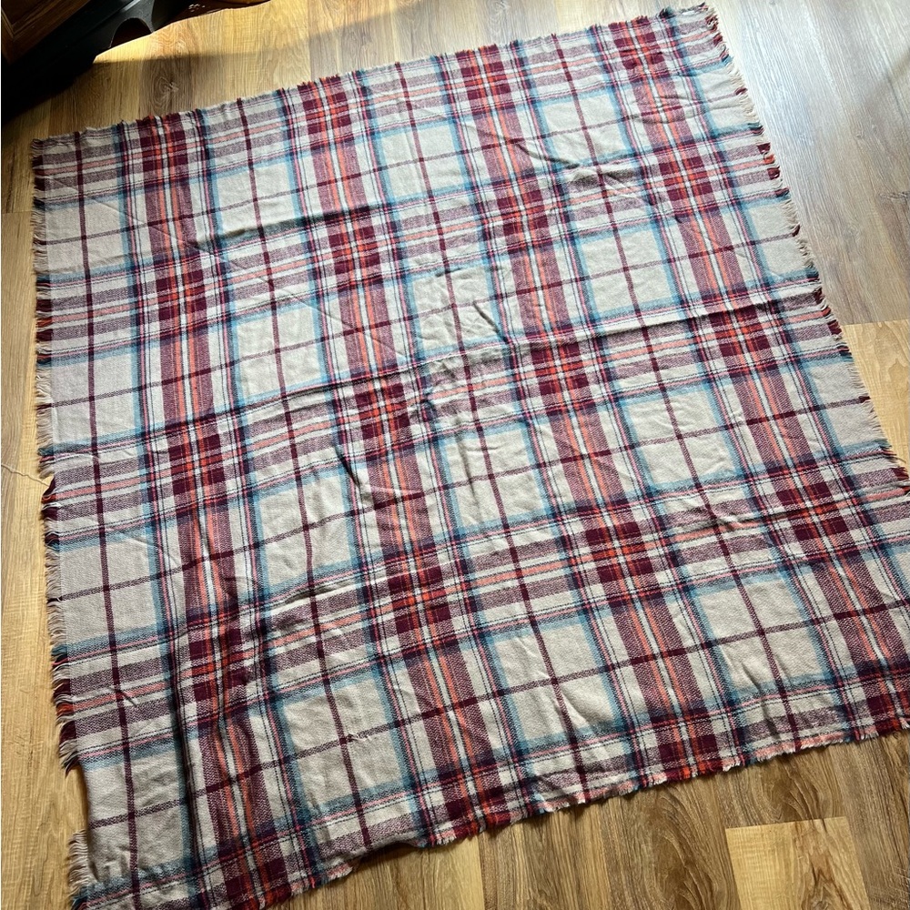 Eddie Bauer blanket Red & cream with blue Plaid Scarf